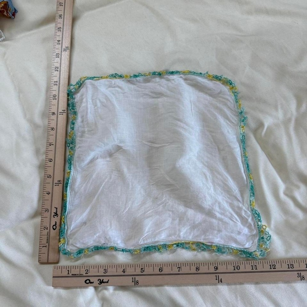 Vintage handkerchief‎ - Picture 3 of 3